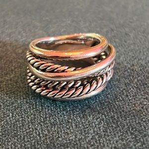 Beautiful David Yurman crossover ring Sz 7. Gently worn, in excellent condition